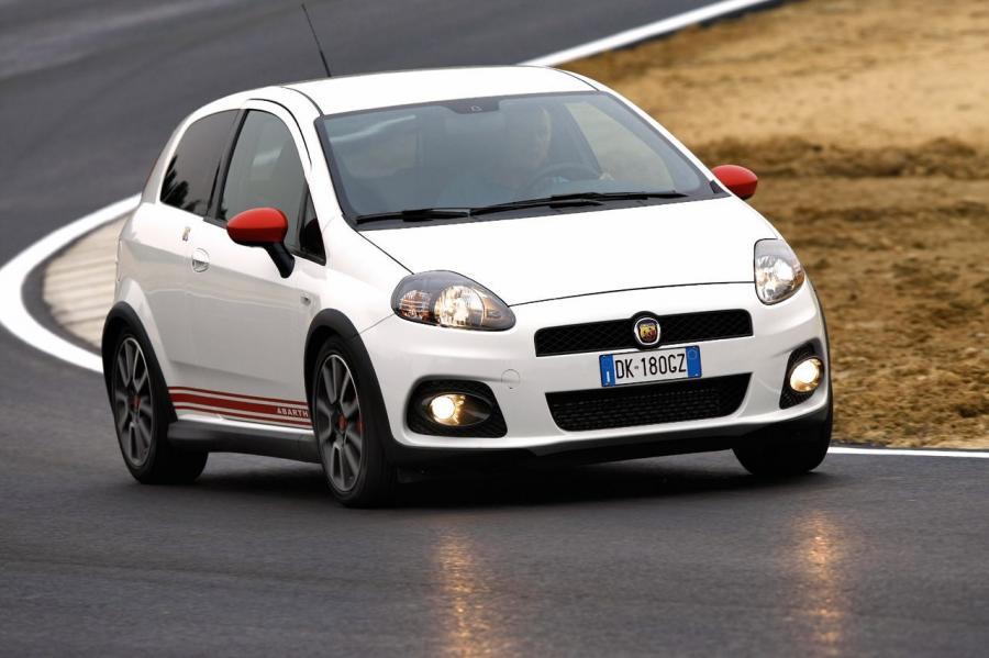  Fiat Grande Punto Abarth 2007 года  (фото 38 из 67)
